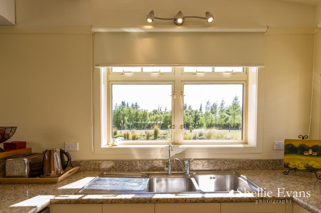 Night Sky Cottage - Kahu Cottage - Hot Tub Twizel Exterior photo