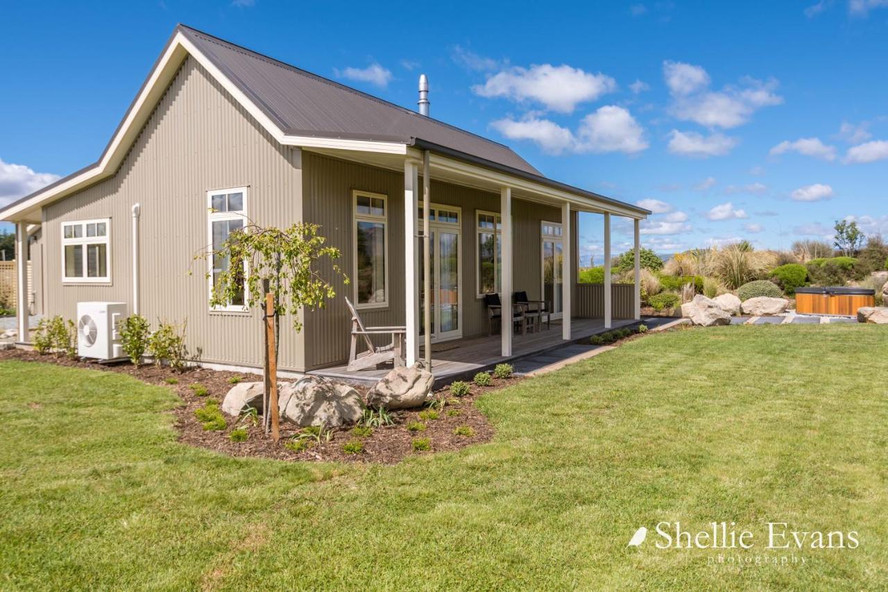 Night Sky Cottage - Kahu Cottage - Hot Tub Twizel Exterior photo
