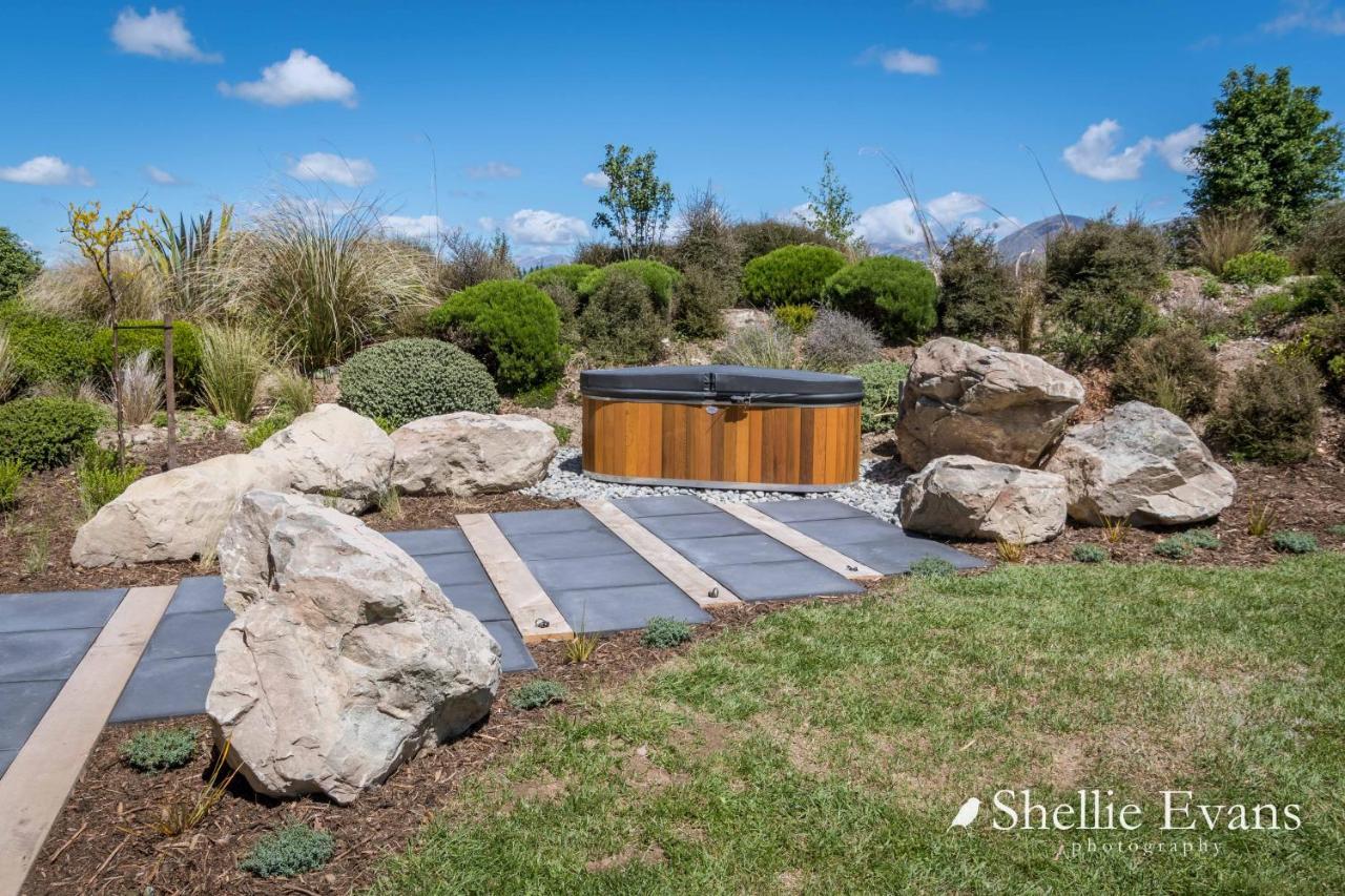 Night Sky Cottage - Kahu Cottage - Hot Tub Twizel Exterior photo